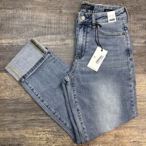 Judy Blue Women's 1/25 Boyfriend Jeans Vintage Wash Cuffed NEW